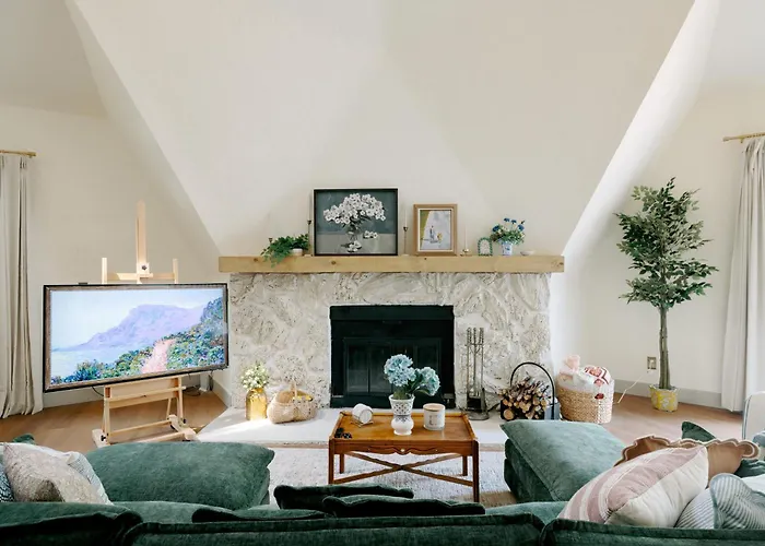 Forest-view 'foxwood Cottage' In Star Valley!