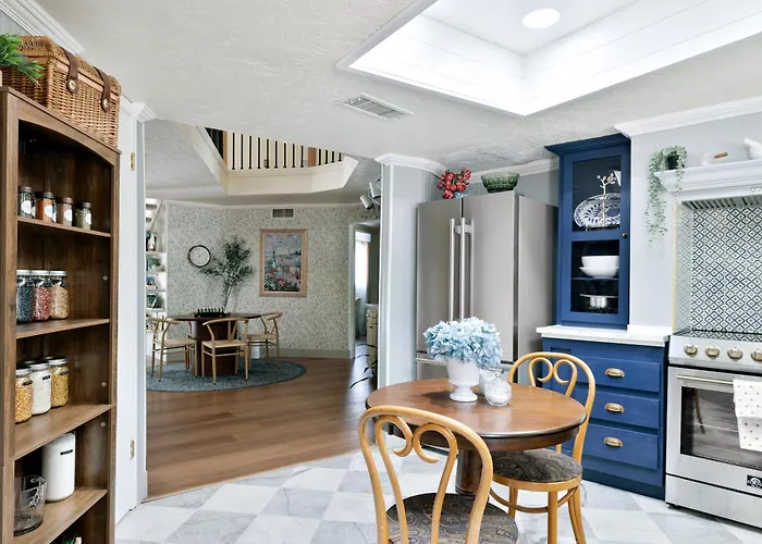 Forest-view 'foxwood Cottage' In Star Valley!